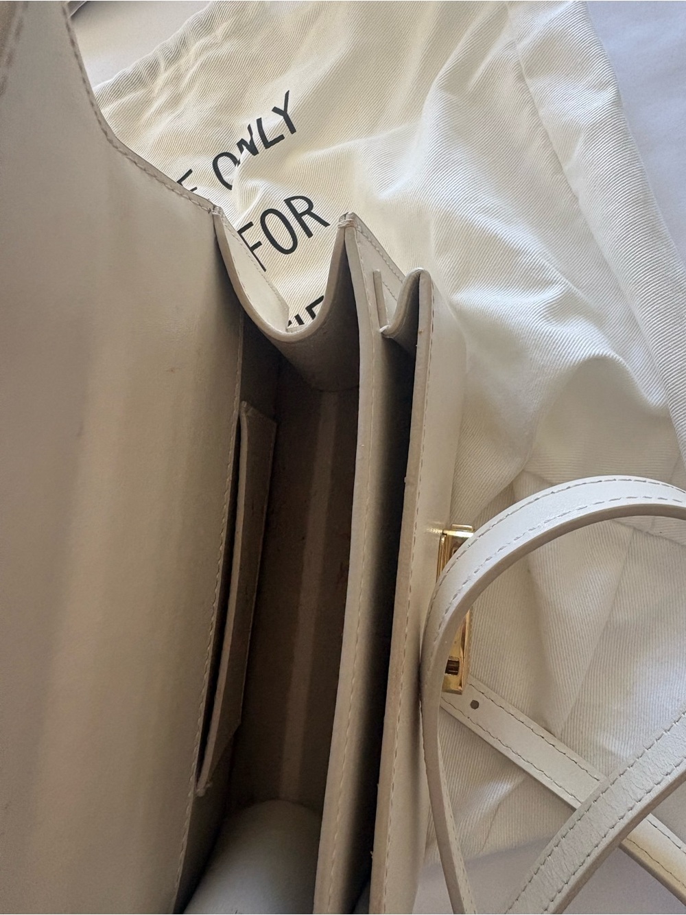 Golden Goose Cream Leather Shoulder Bag with Gold Hardware - Picture 6 of 10